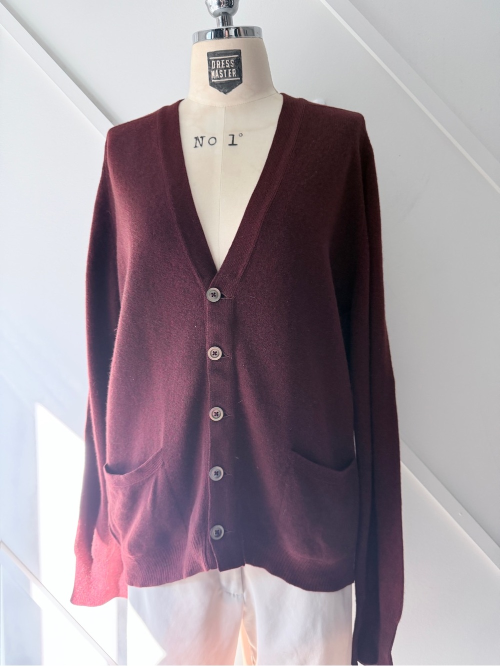 Vintage Jaeger 100% Cashmere Cardigan Scotland Burgundy M/L